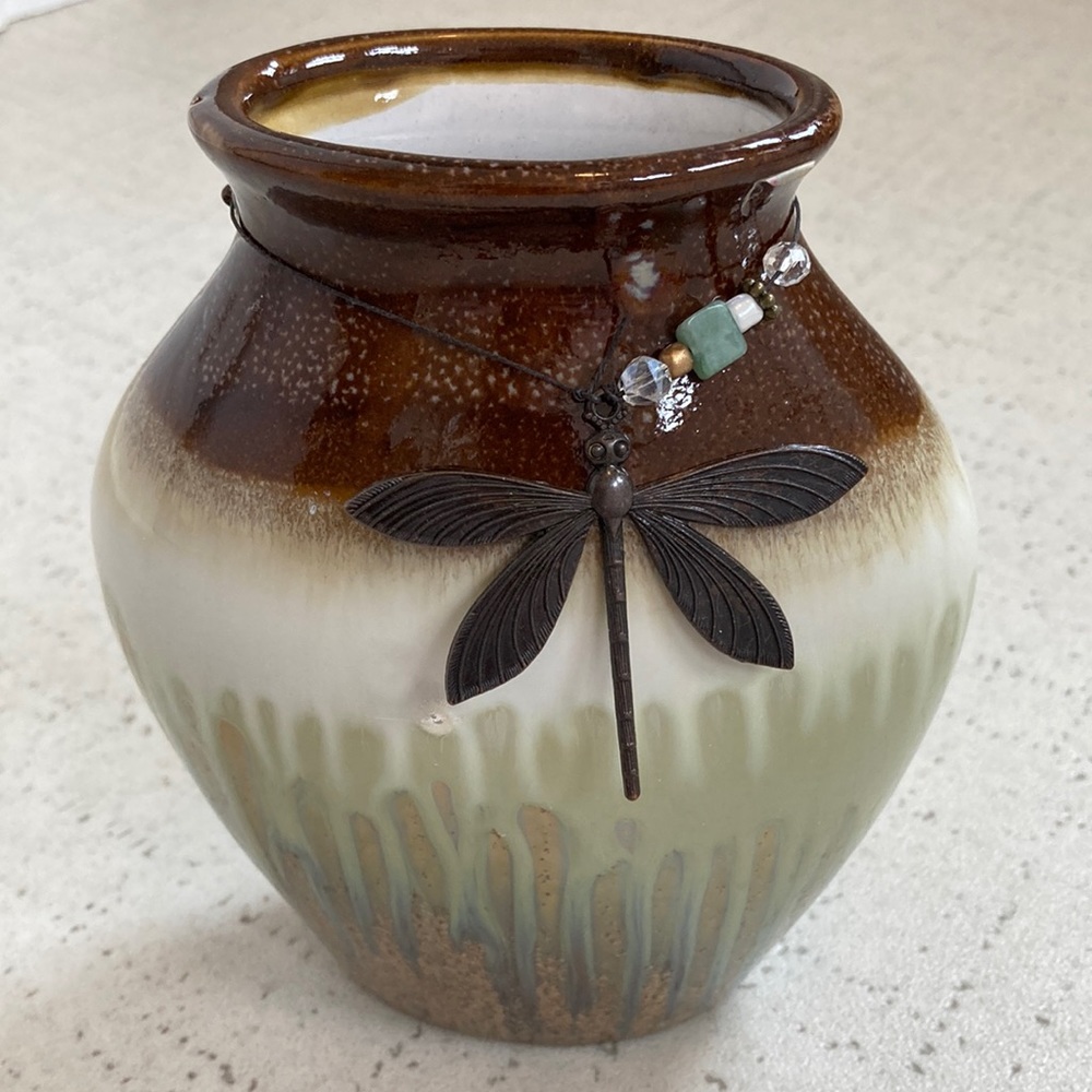 Flower vase